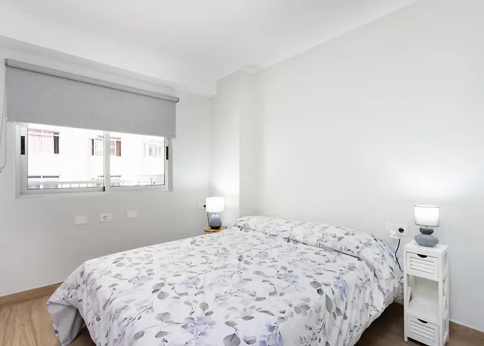 Home2book Stylish Drago Daire